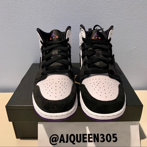 Air Jordan 1 Mid GS 105 - Picture 3 of 5